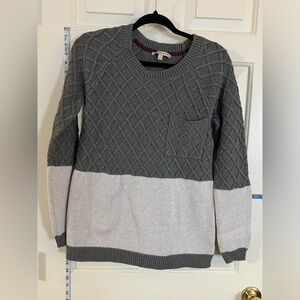 41 Hawthorn long sleeve sweater, Medium